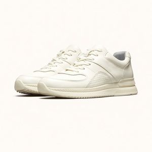 ♥️SOLD♥️ Everlane Tread Trainers - Off White